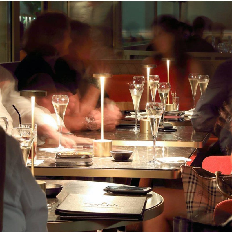 Luminária Abajur de Mesa Recarregável Sem Fio LED Touch Decorativa Premium